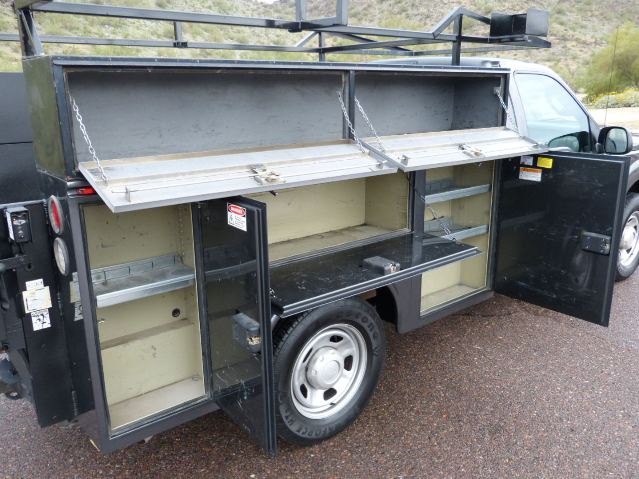 Ford 1 Ton Trucks  2016