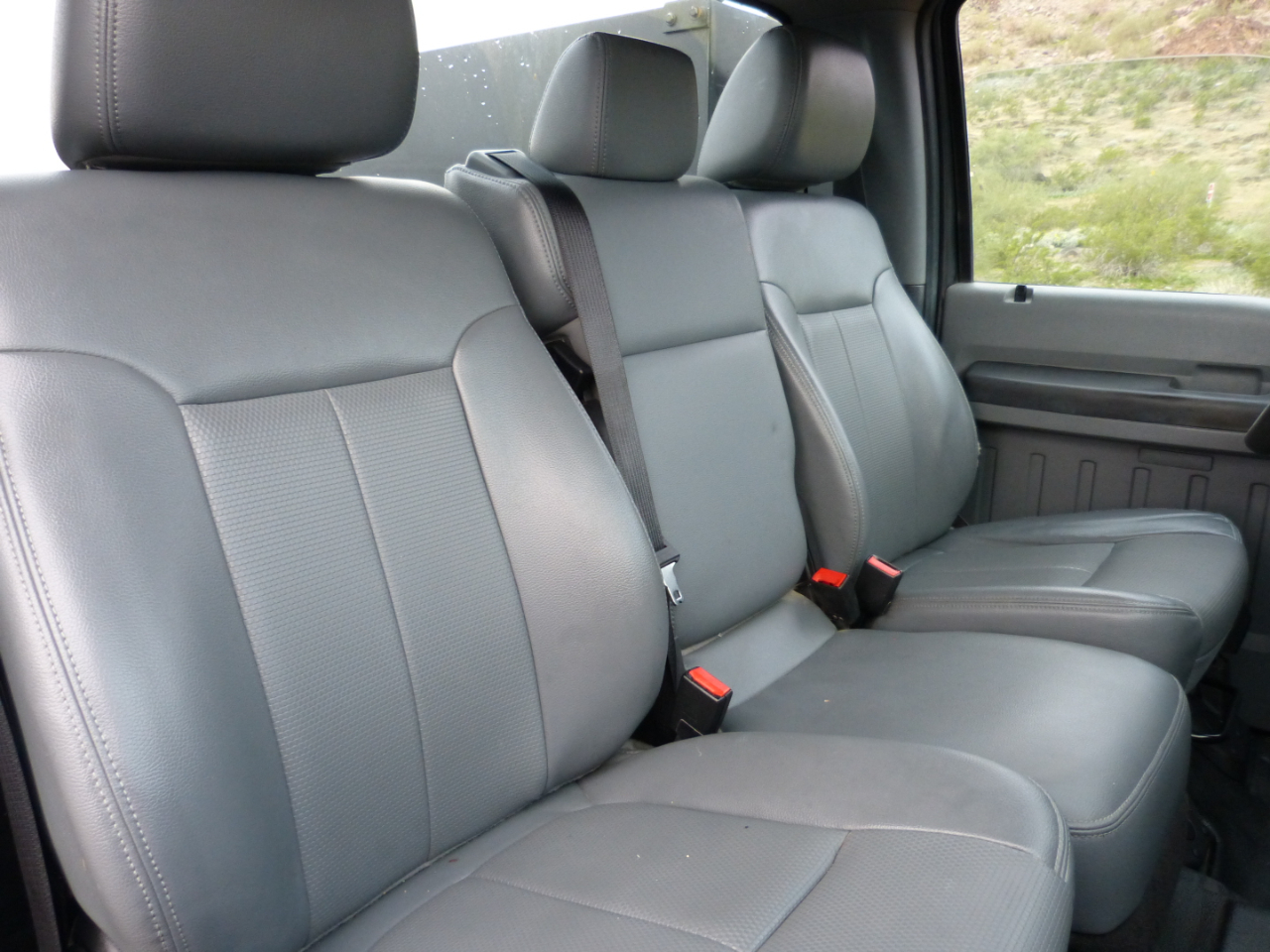 Ford 1 Ton Trucks  2016