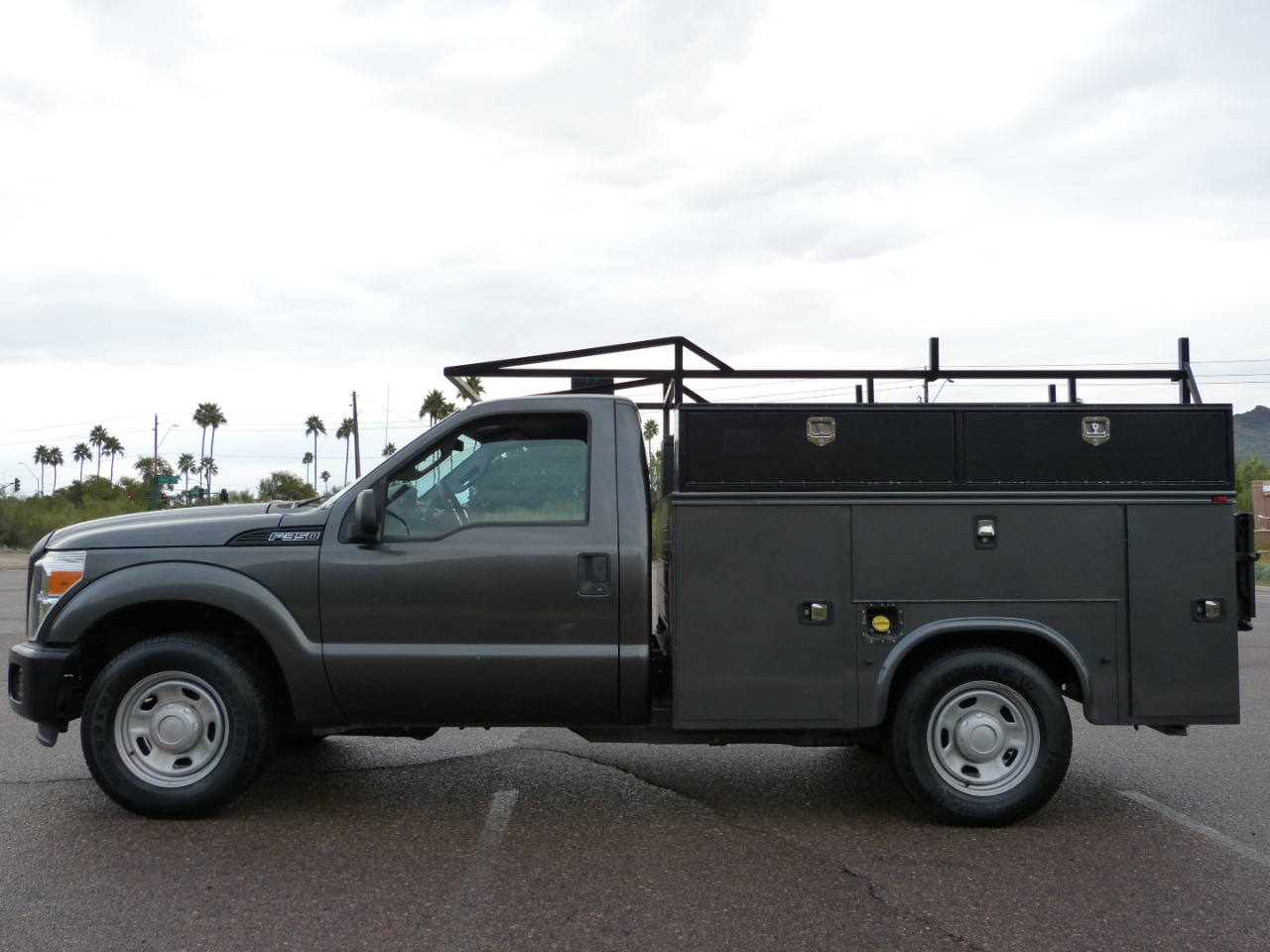 Ford 1 Ton Trucks  2016