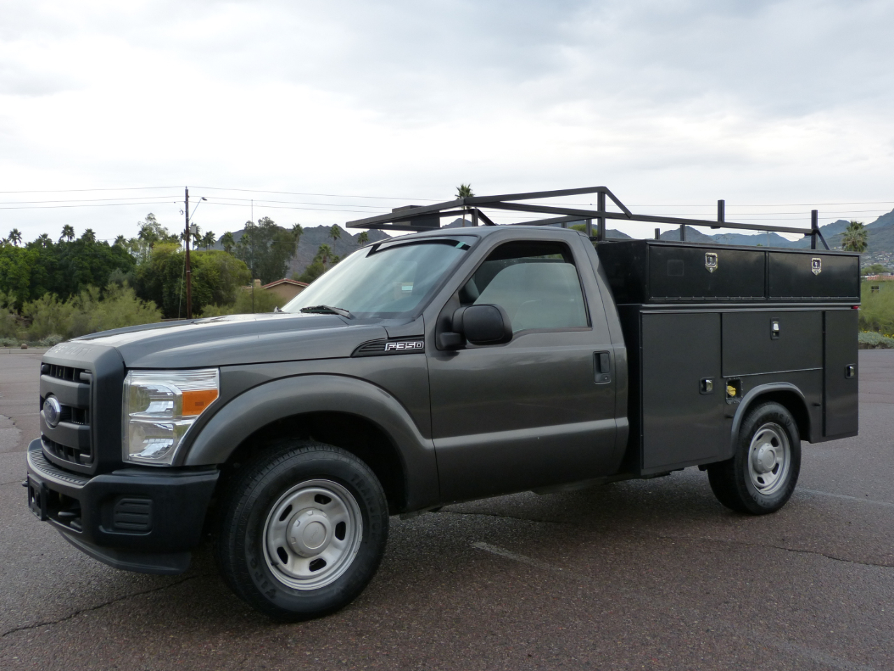 Ford 1 Ton Trucks  2016