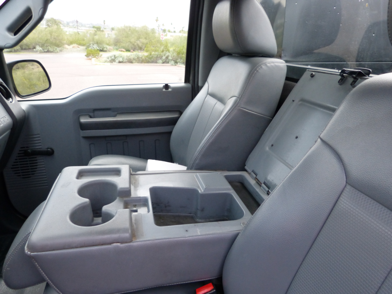 Ford 1 Ton Trucks  2016