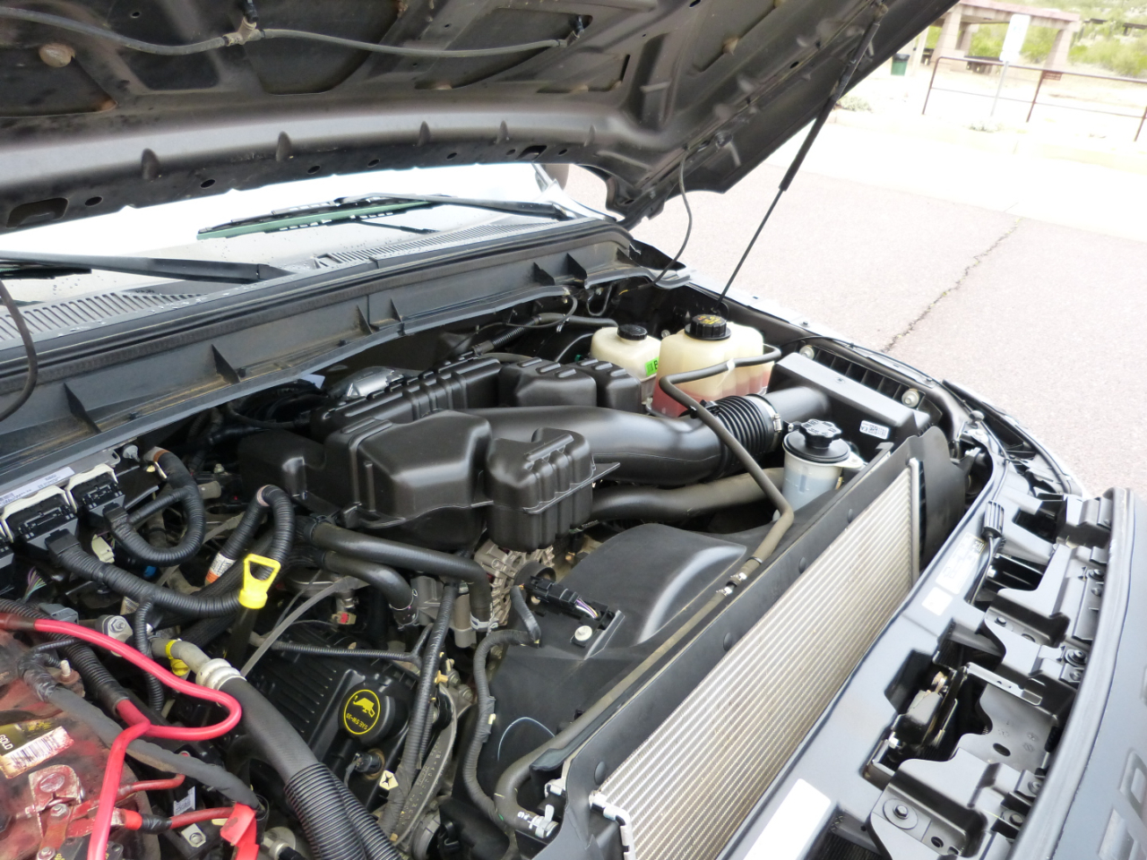 Ford 1 Ton Trucks  2016