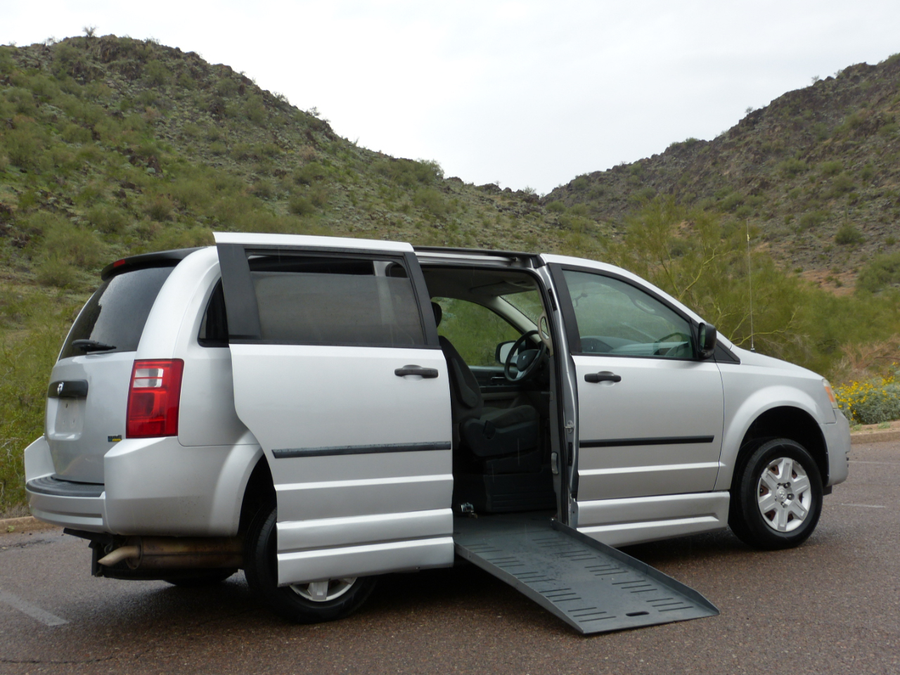 Dodge Grand Caravan  2008