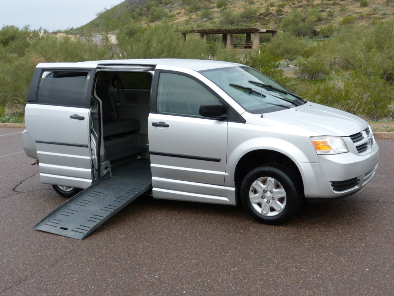 Dodge Grand Caravan  2008