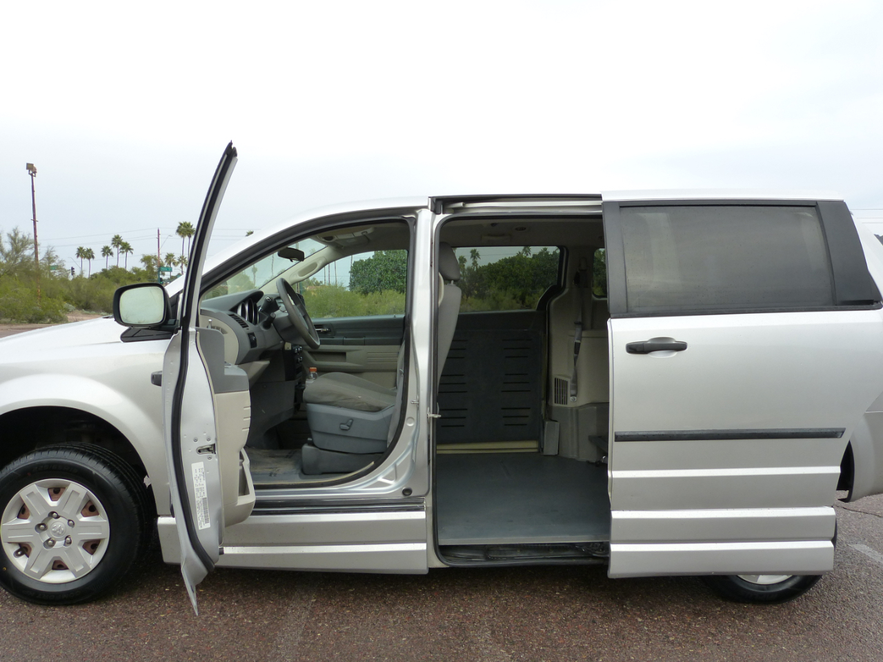 Dodge Grand Caravan  2008