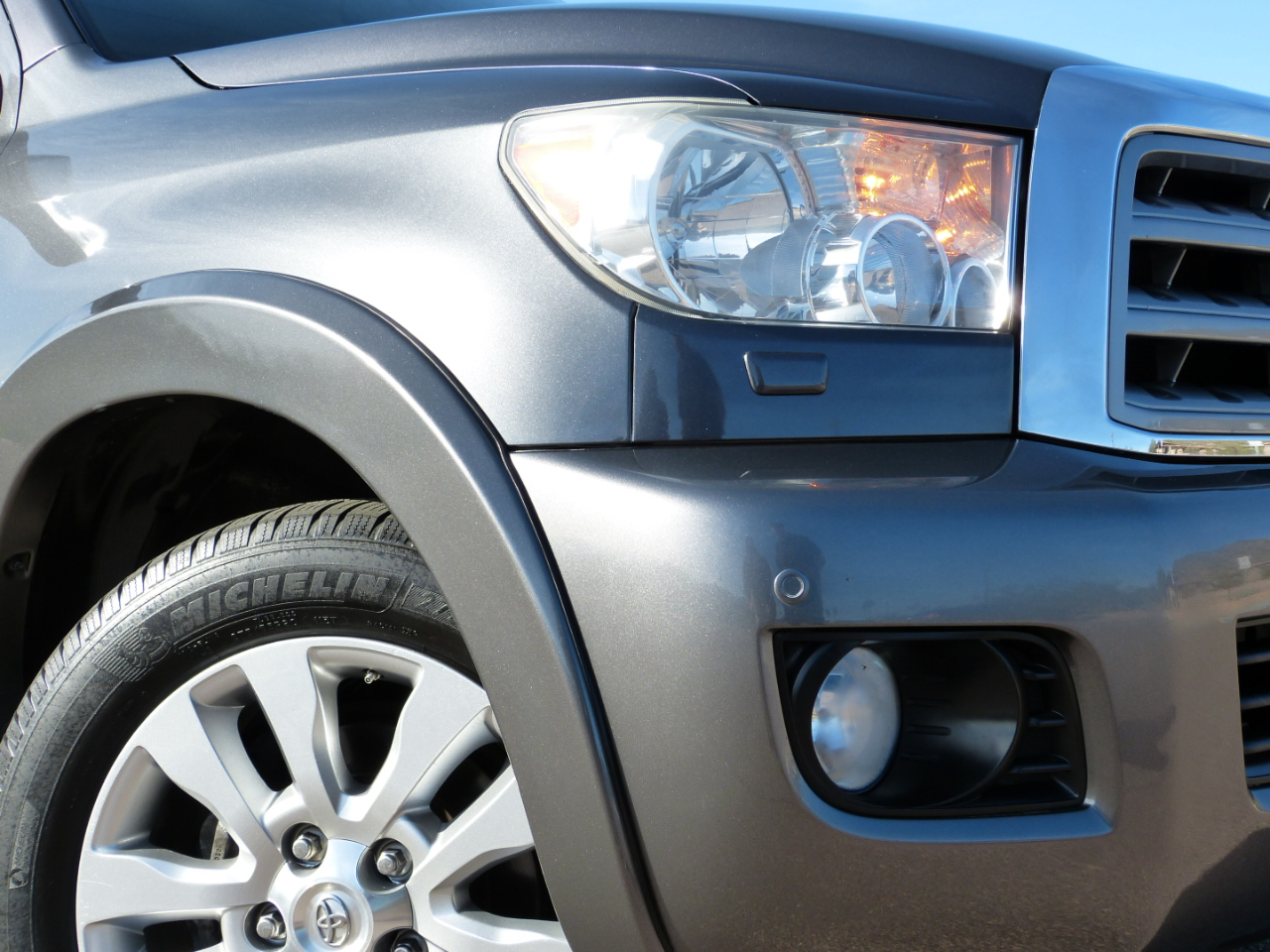 Toyota Sequoia Plantium 2WD 2012