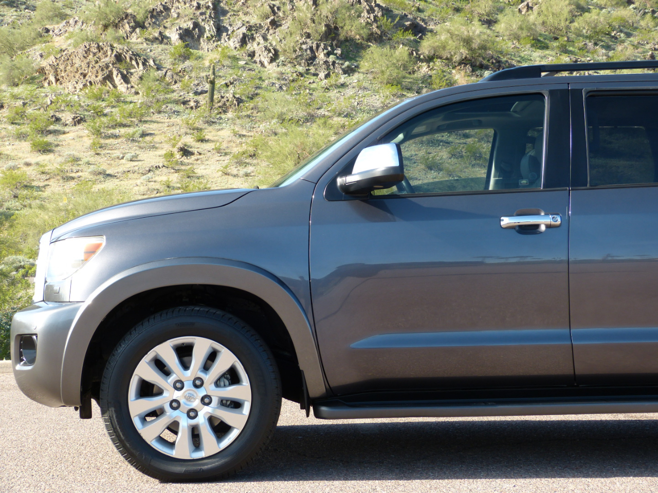 Toyota Sequoia Plantium 2WD 2012