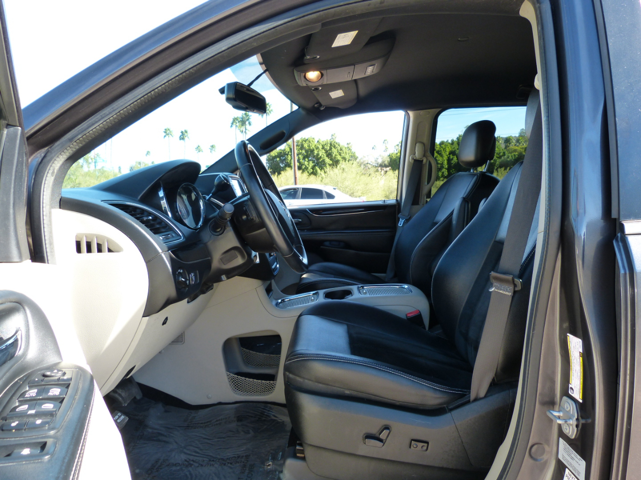 Dodge Grand Caravan SXT 2017