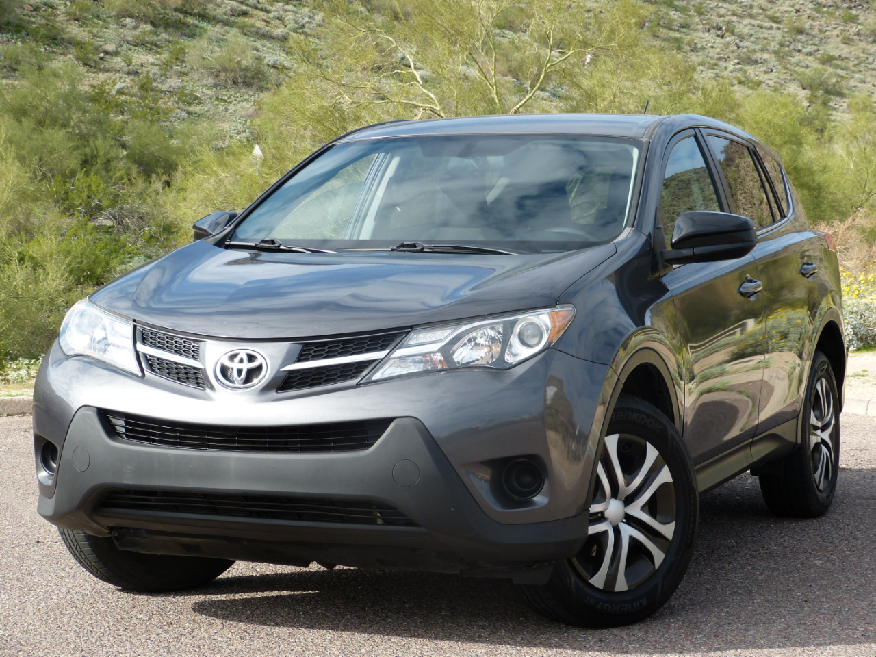 Toyota RAV4 LE AWD 2015