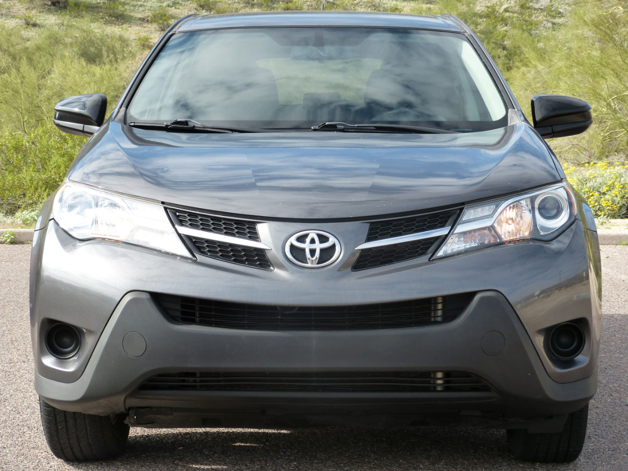 Toyota RAV4 LE AWD 2015