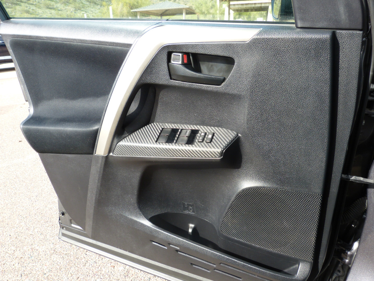 Toyota RAV4 LE AWD 2015