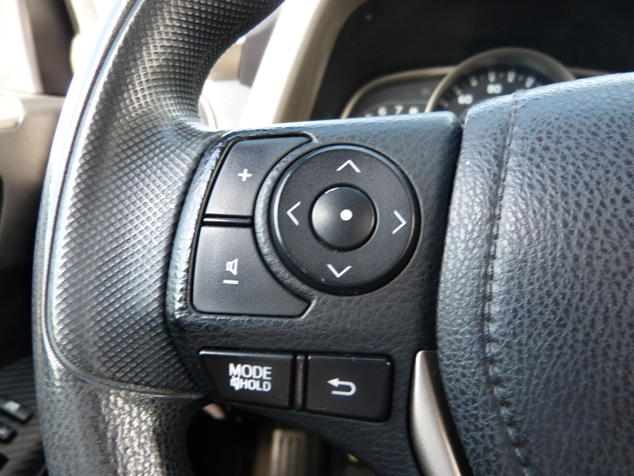 Toyota RAV4 LE AWD 2015