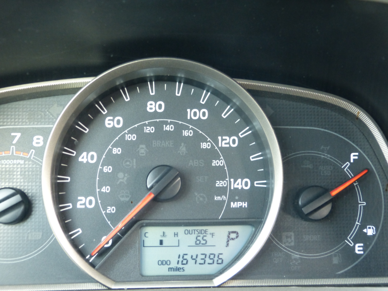 Toyota RAV4 LE AWD 2015