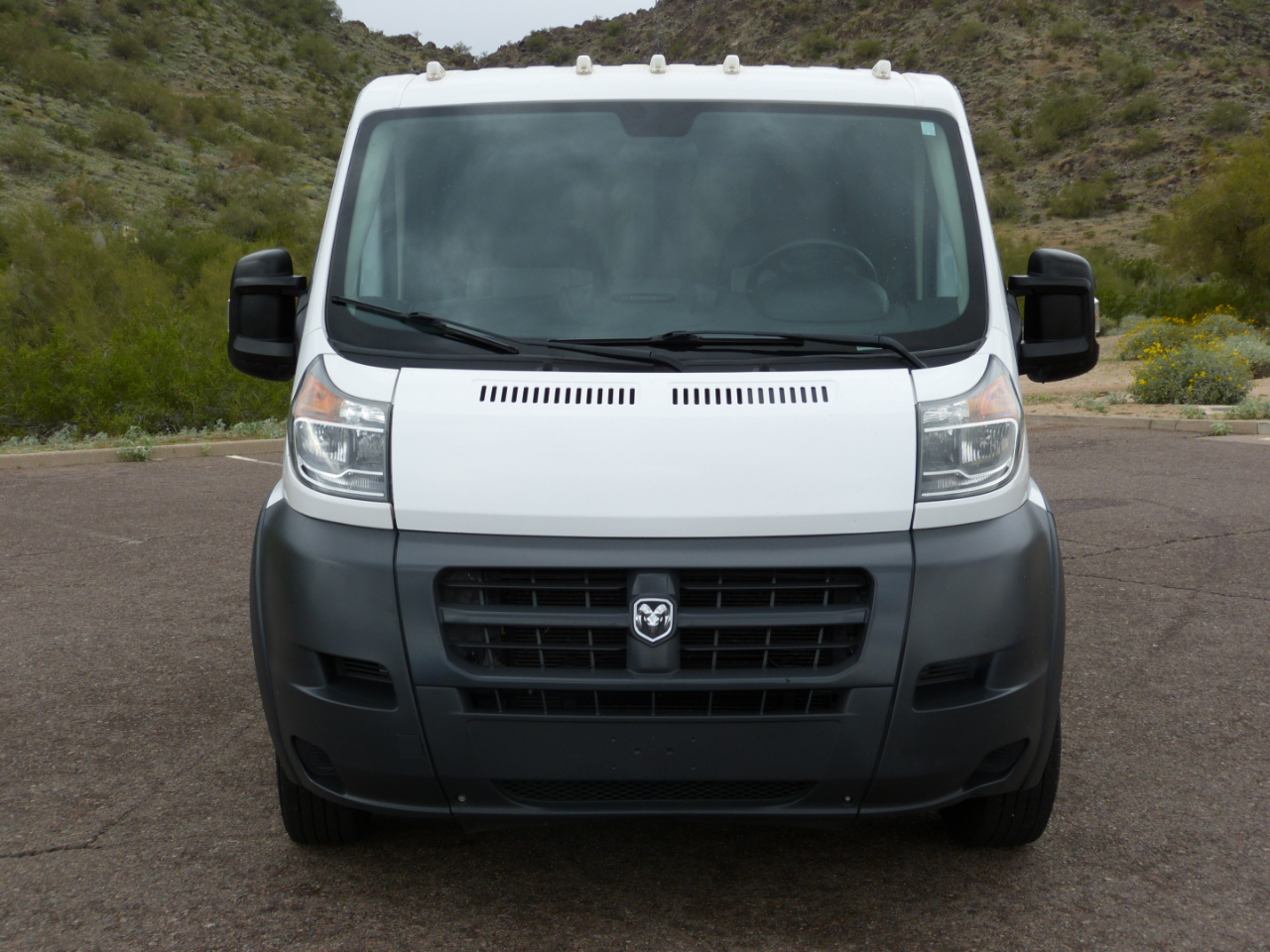 RAM Promaster 1500 Low Roof Tradesman 136-in. WB 2017