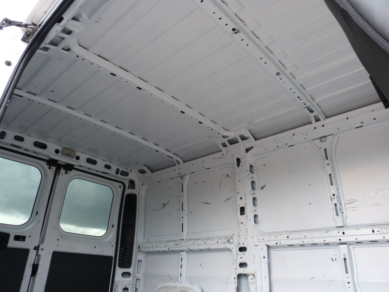 RAM Promaster 1500 Low Roof Tradesman 136-in. WB 2017