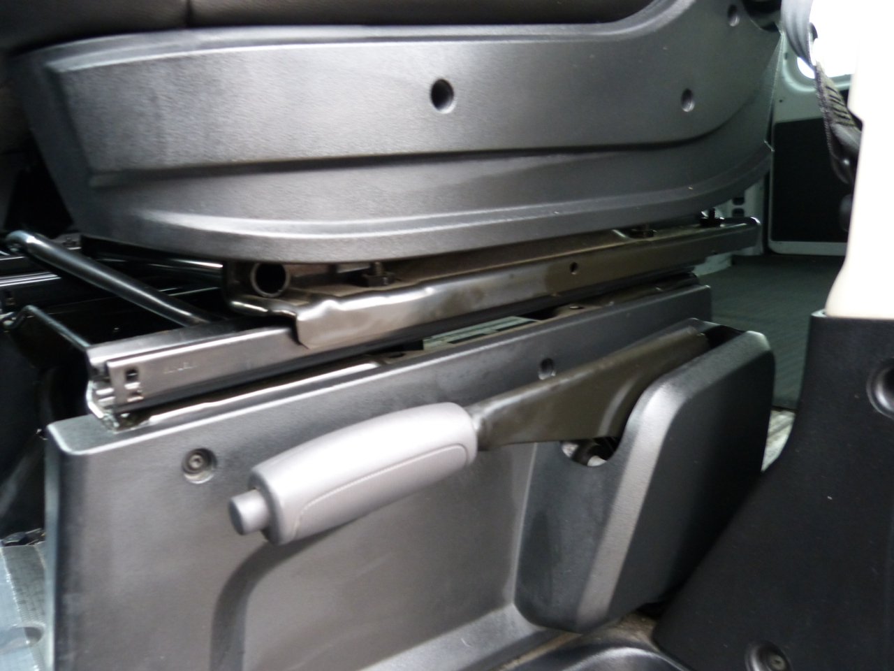 RAM Promaster 1500 Low Roof Tradesman 136-in. WB 2017