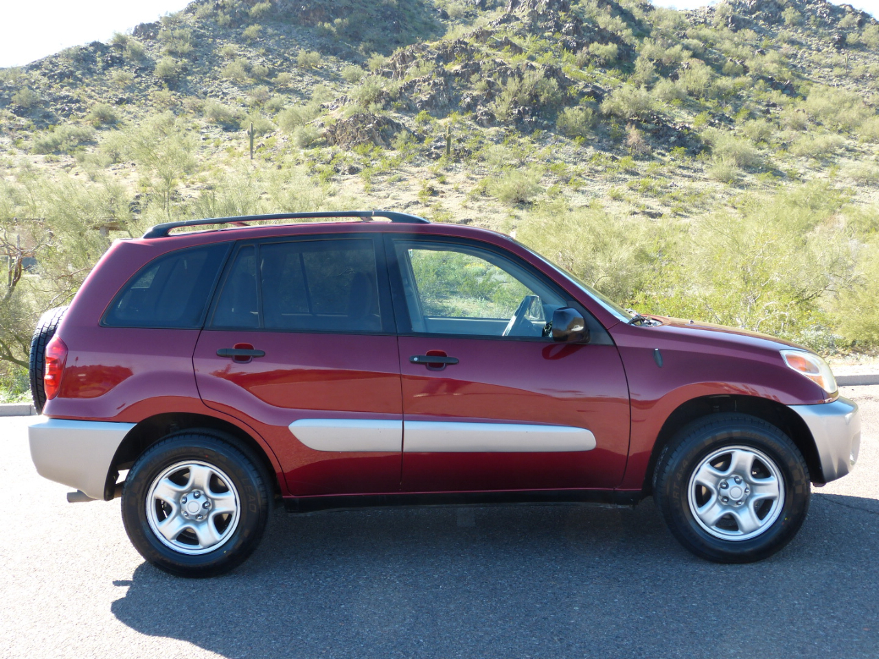 Toyota RAV4 2WD 2005