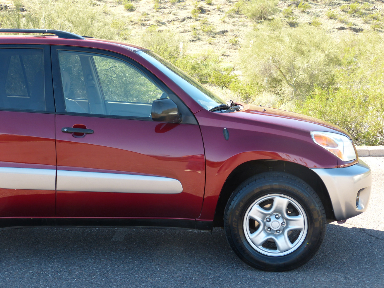 Toyota RAV4 2WD 2005