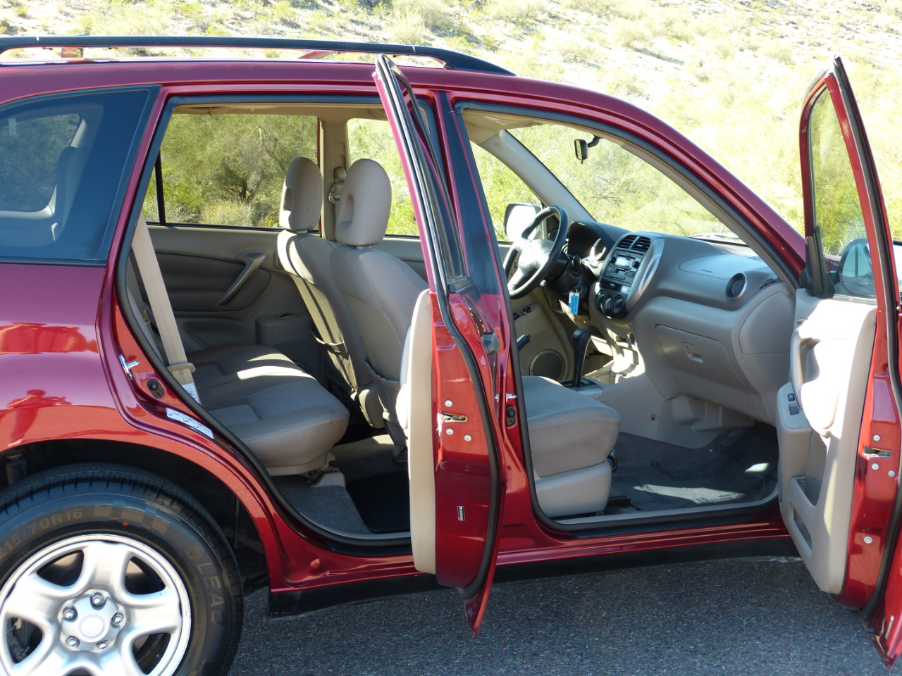 Toyota RAV4 2WD 2005