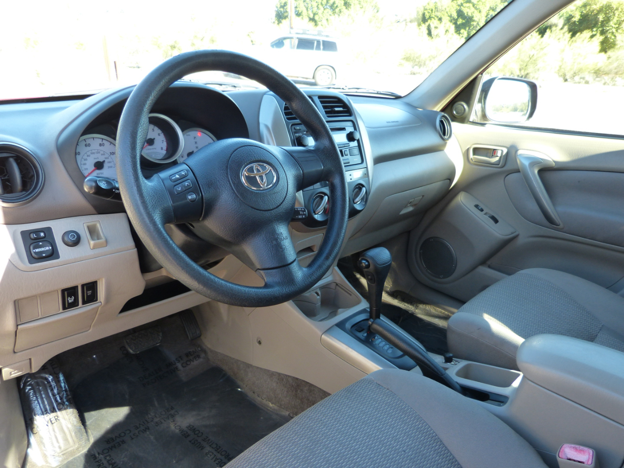 Toyota RAV4 2WD 2005
