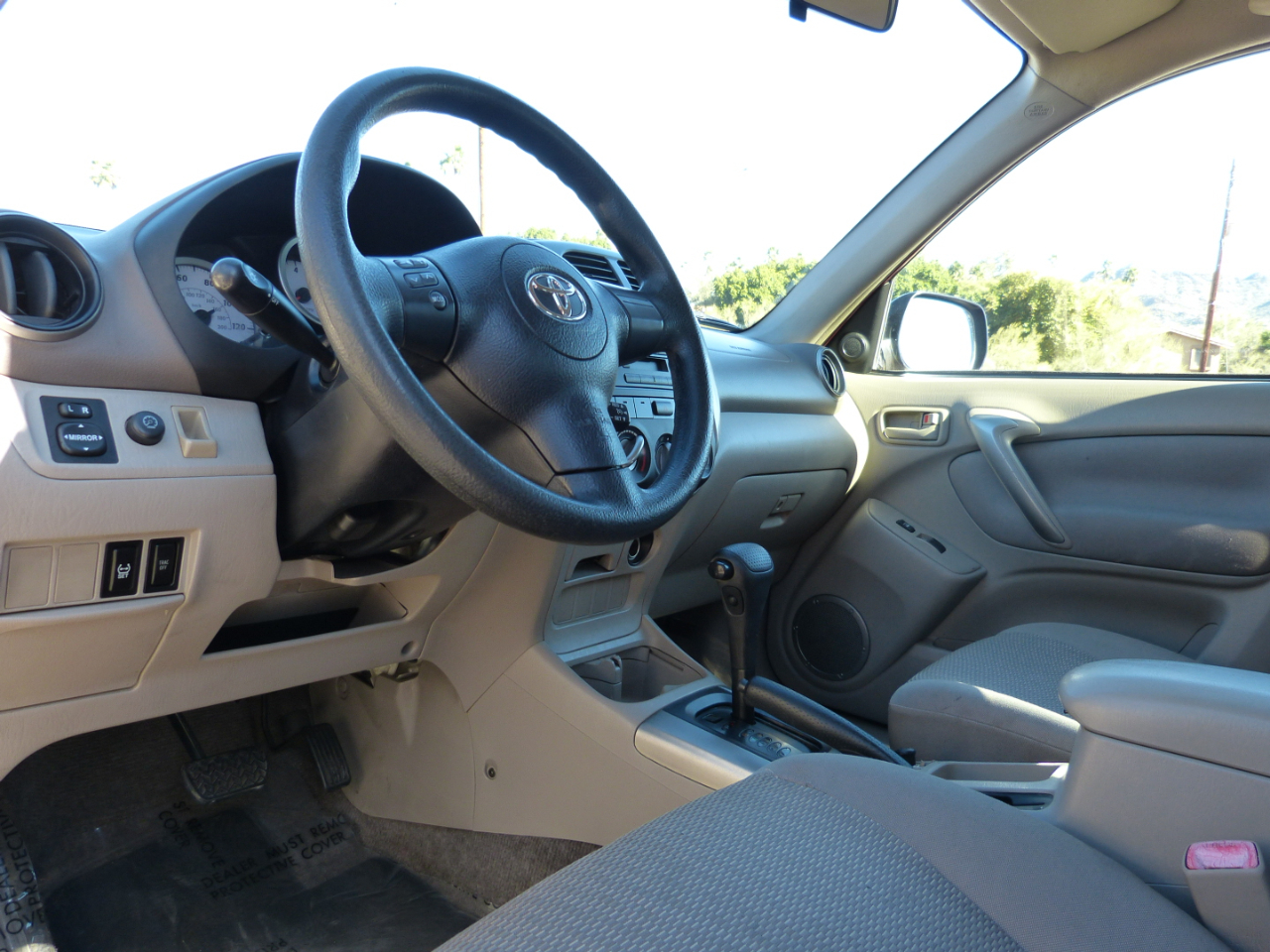 Toyota RAV4 2WD 2005