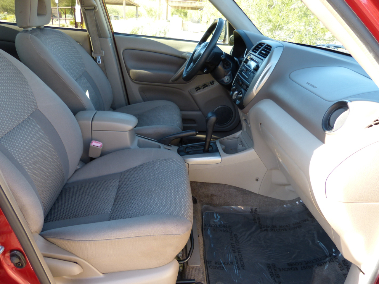 Toyota RAV4 2WD 2005