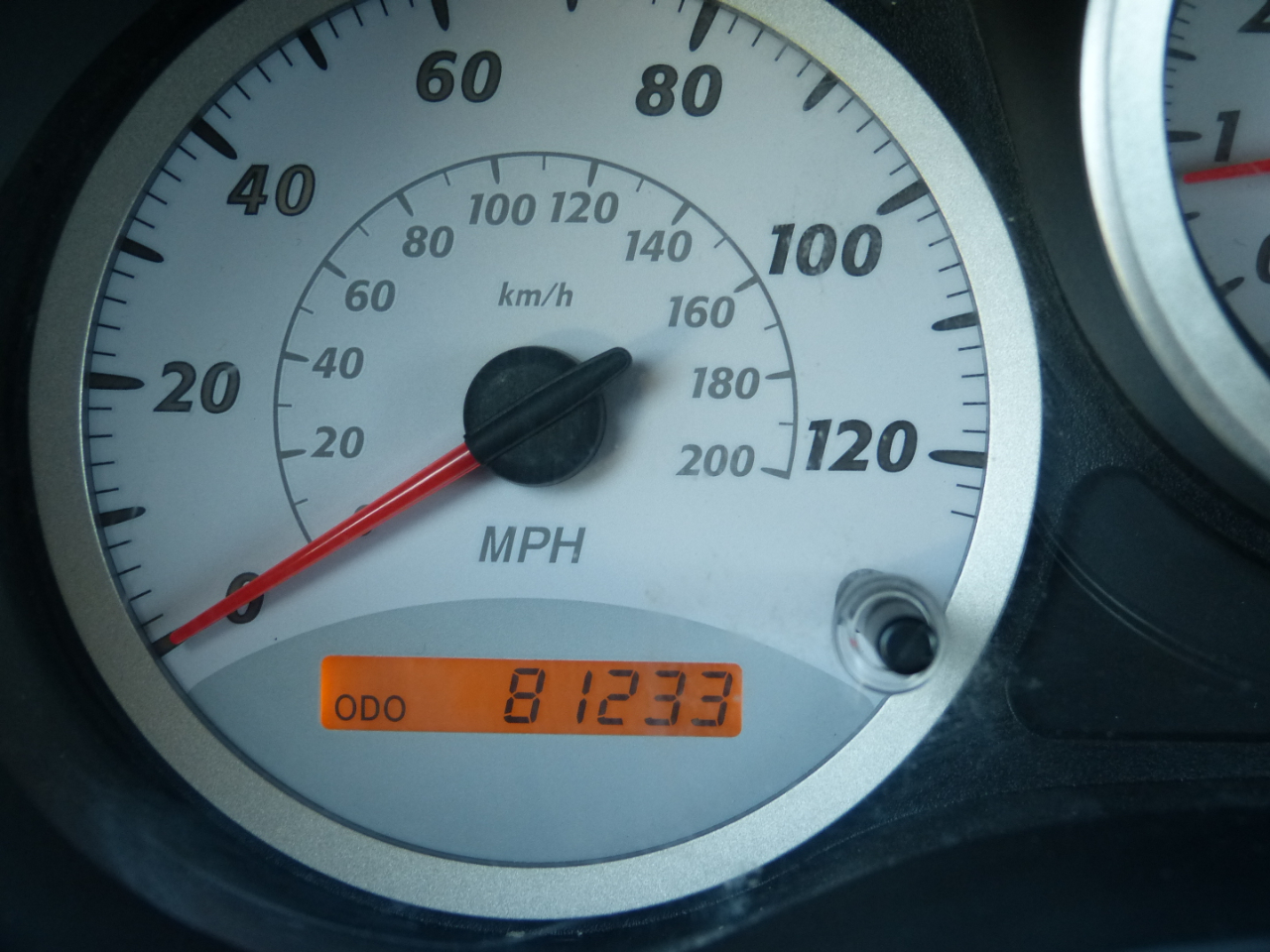 Toyota RAV4 2WD 2005