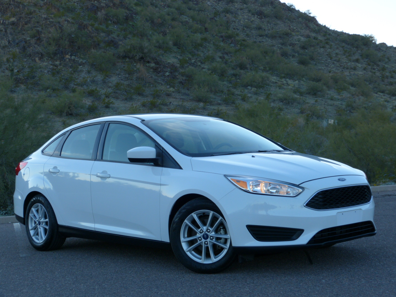 Ford Focus SE Sedan 2018