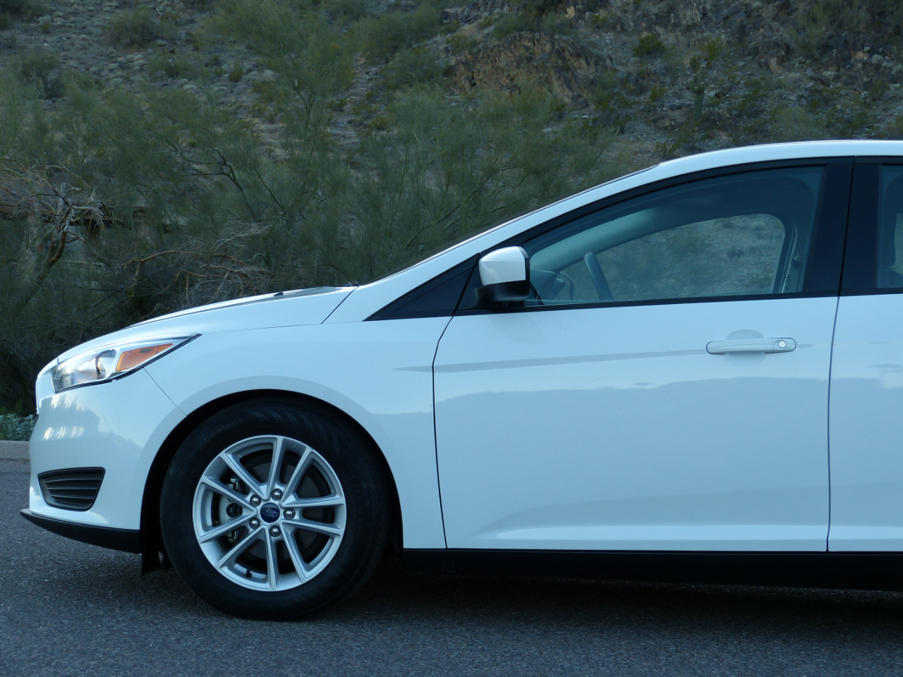 Ford Focus SE Sedan 2018