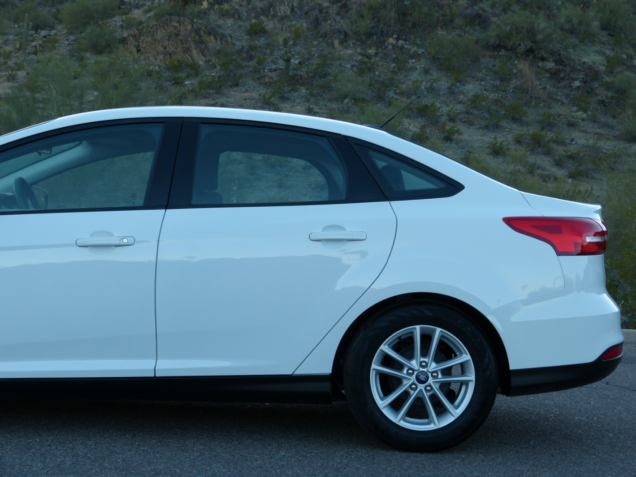 Ford Focus SE Sedan 2018