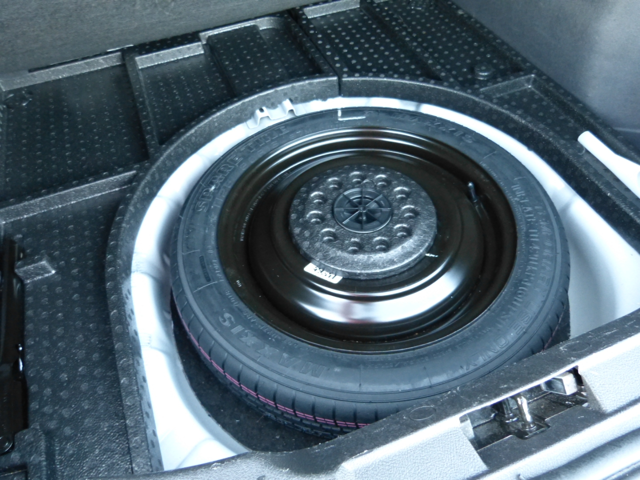 Ford Focus SE Sedan 2018