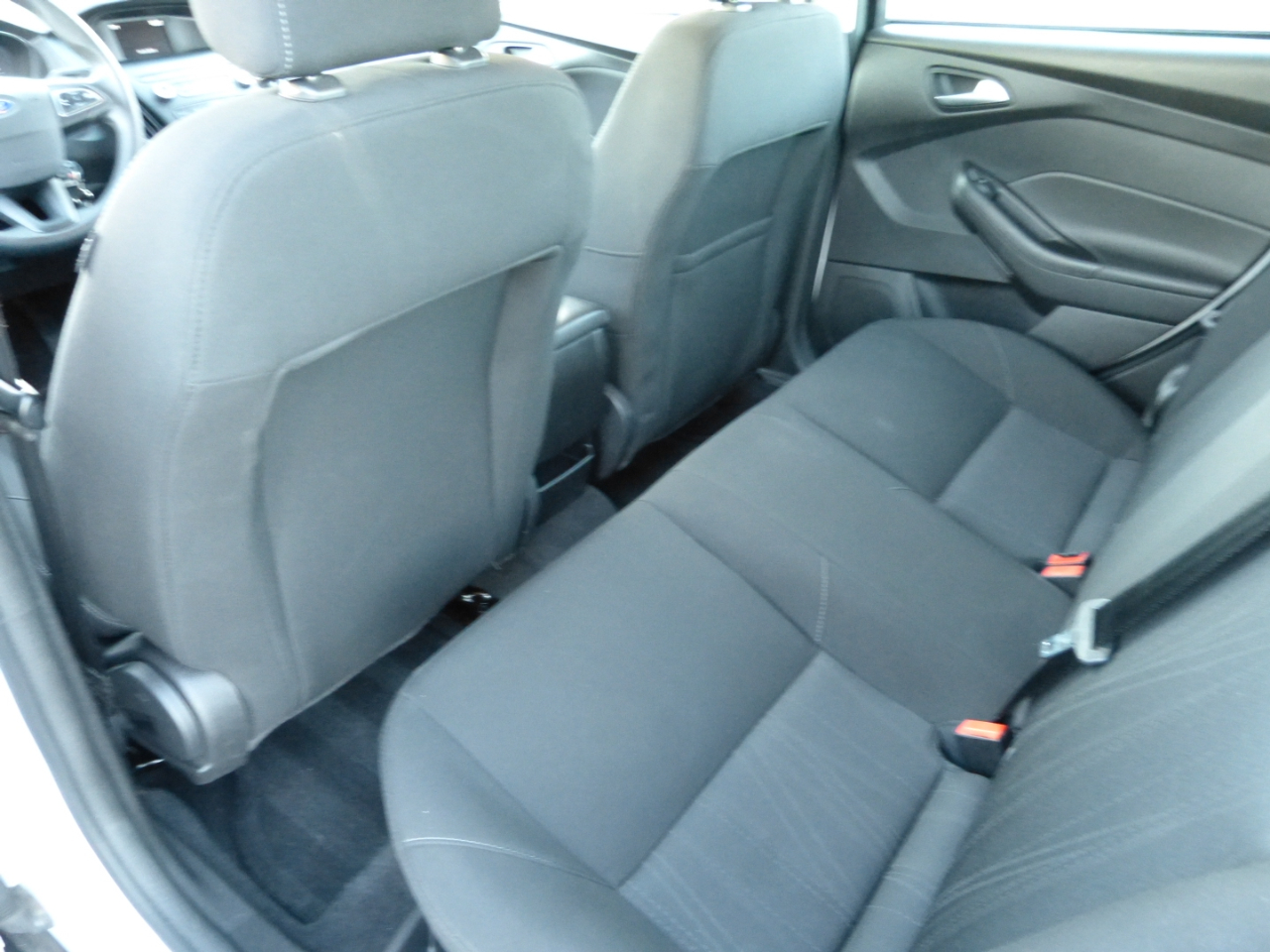 Ford Focus SE Sedan 2018