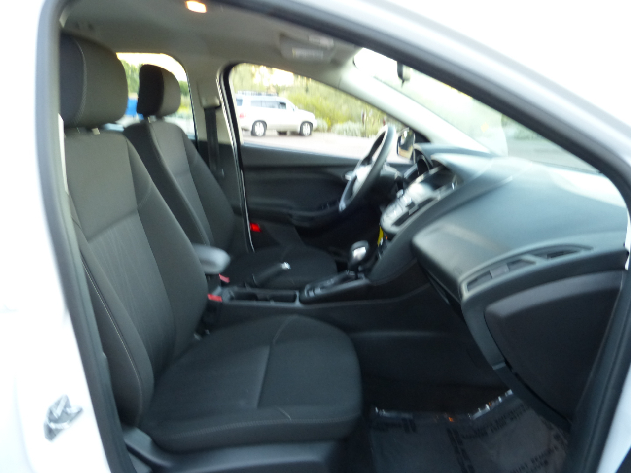 Ford Focus SE Sedan 2018