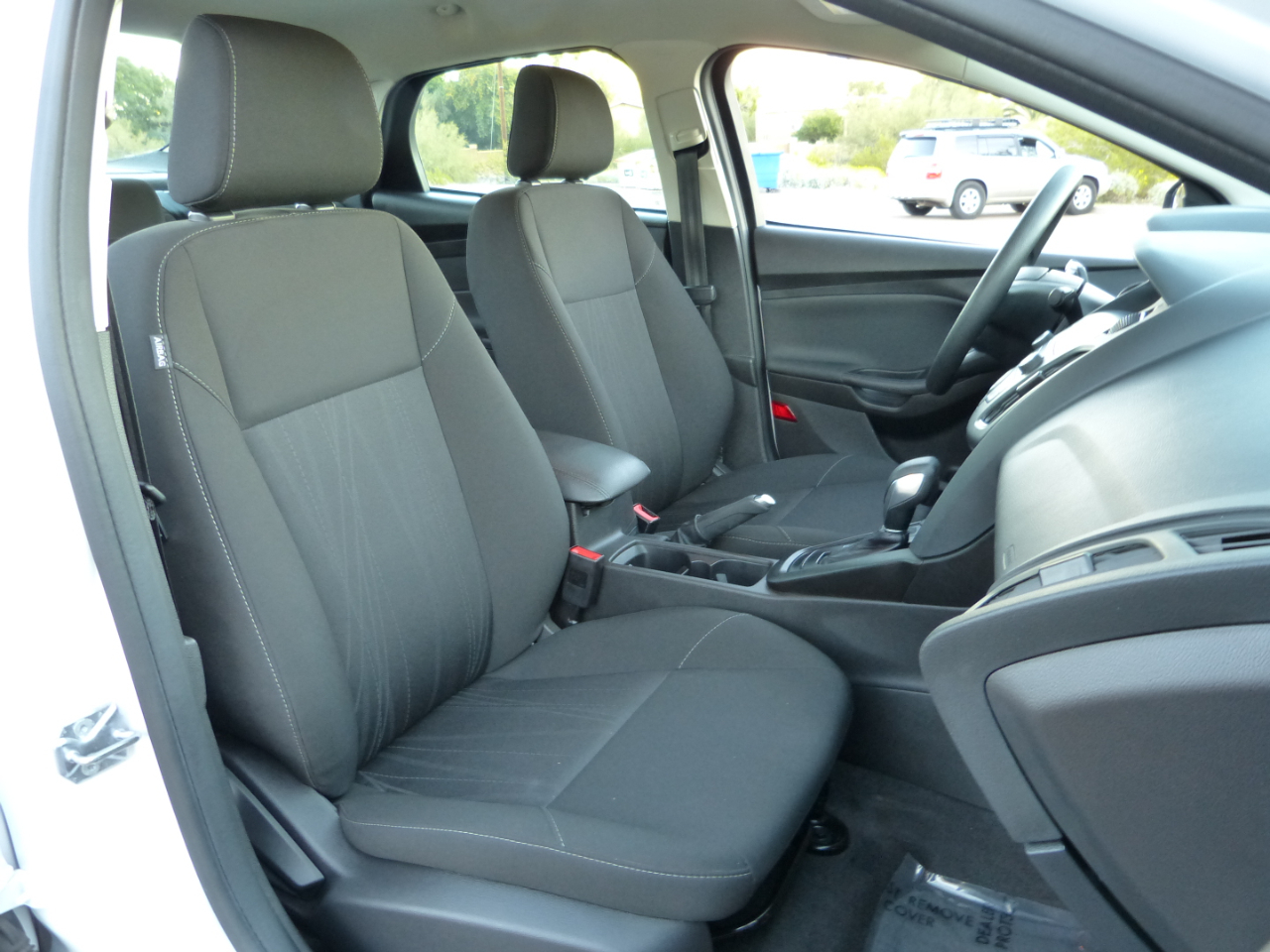 Ford Focus SE Sedan 2018