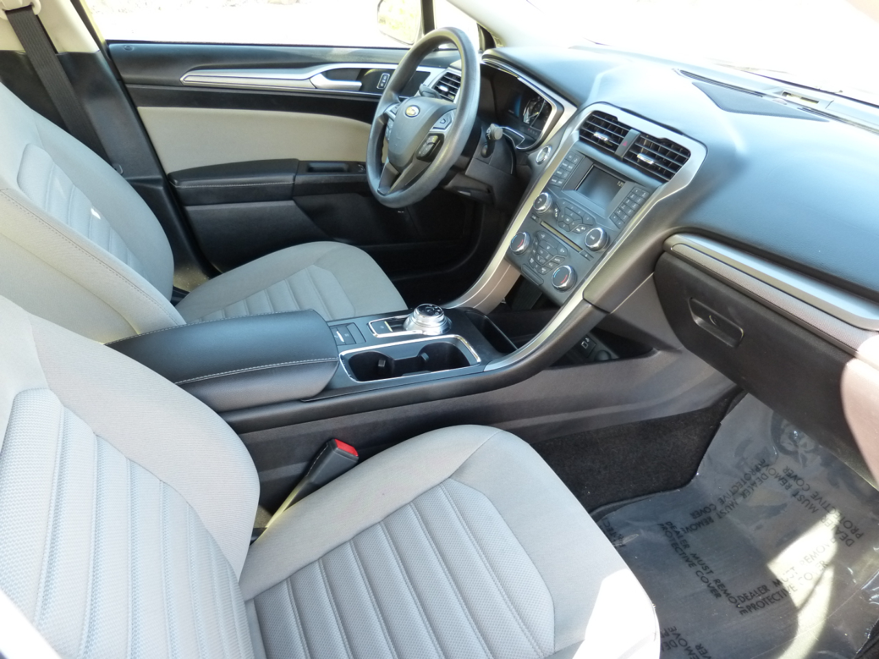 Ford Fusion Hybrid S 2018