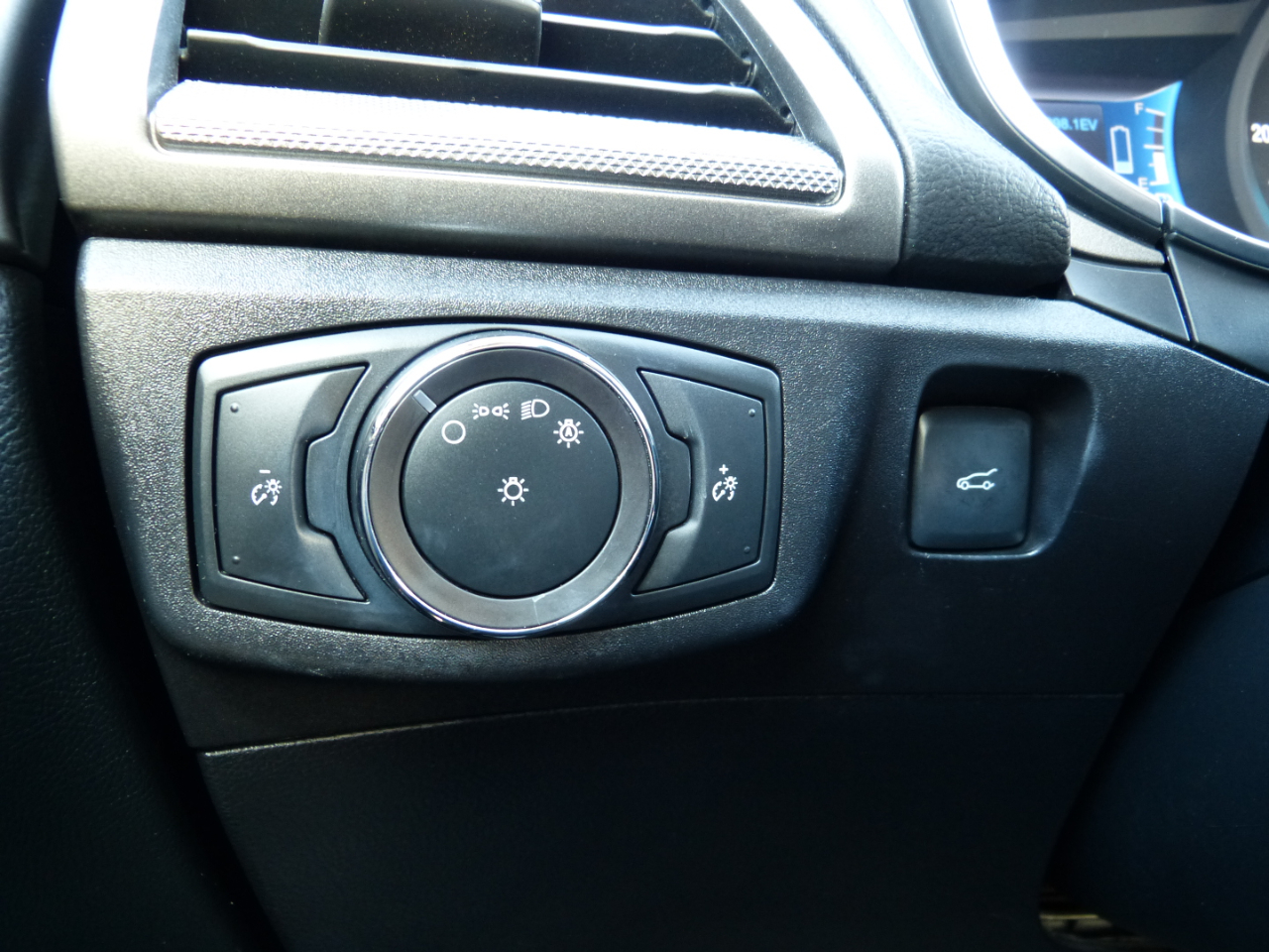 Ford Fusion Hybrid S 2018