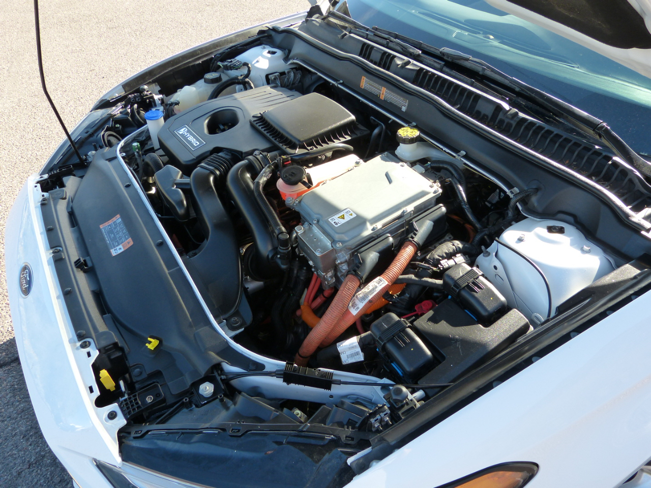 Ford Fusion Hybrid S 2018