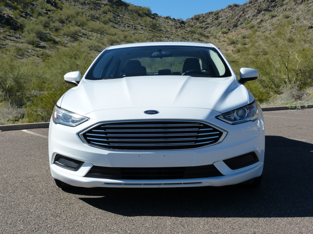 Ford Fusion Hybrid S 2018