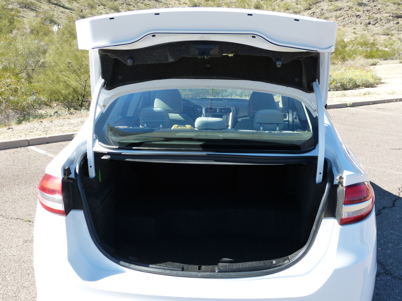 Ford Fusion Hybrid S 2018