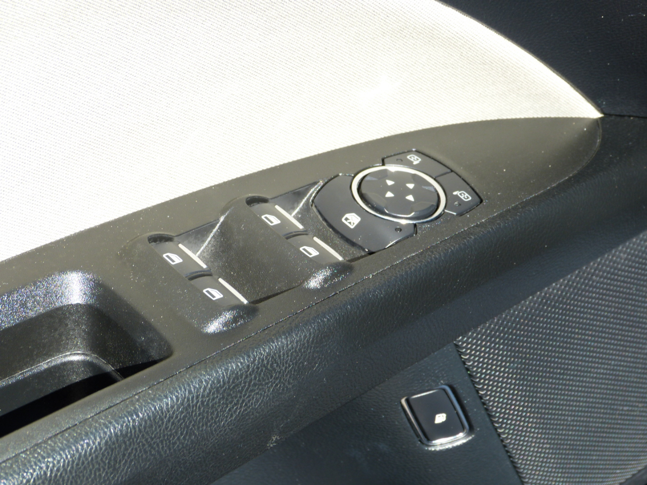 Ford Fusion Hybrid S 2018