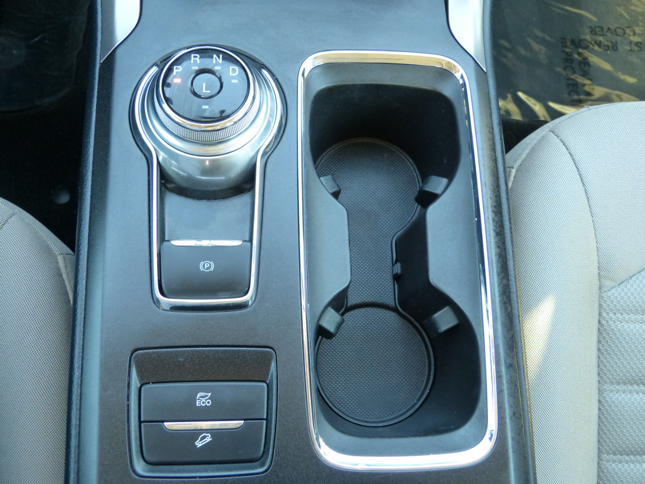 Ford Fusion Hybrid S 2018