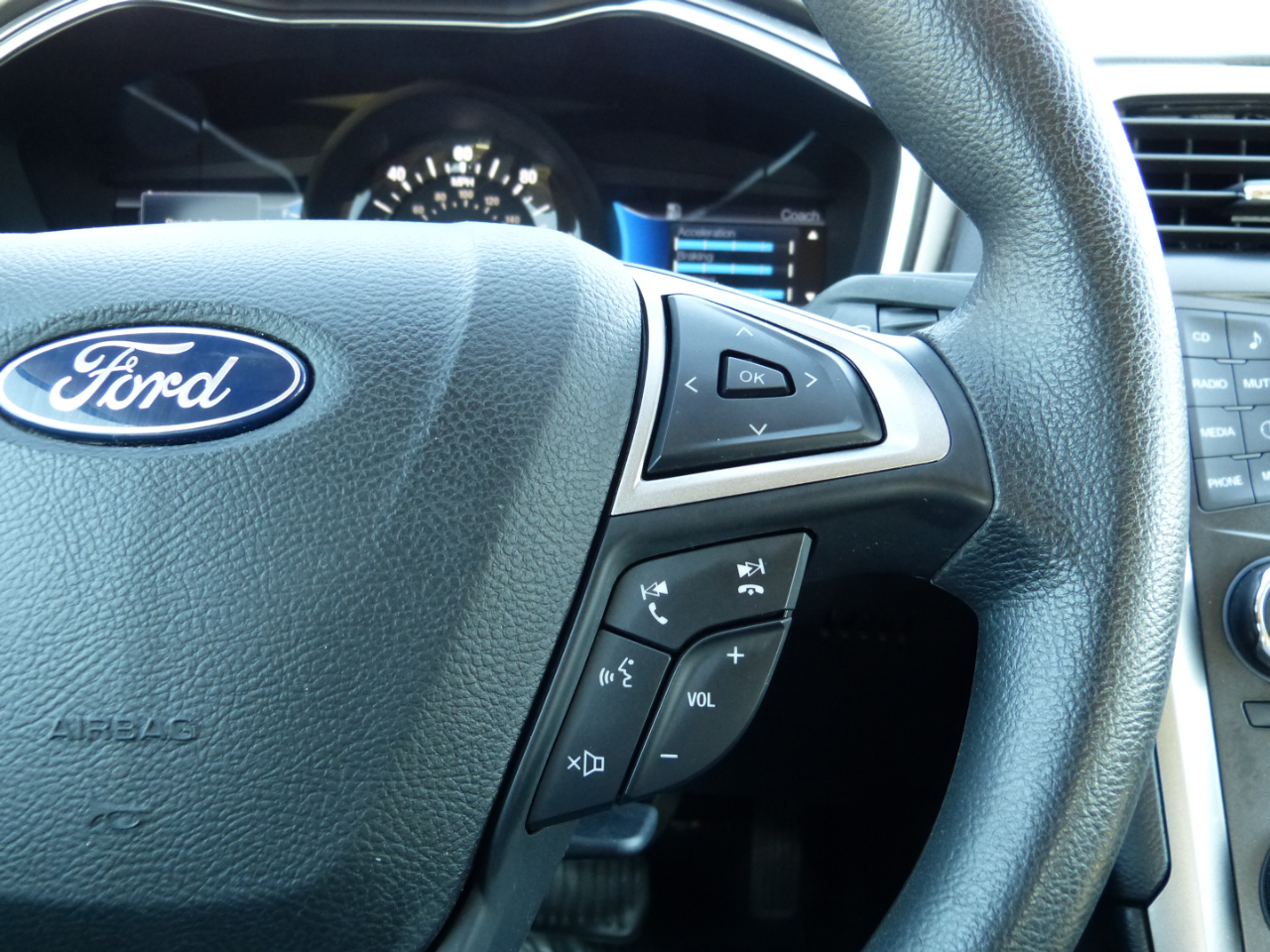 Ford Fusion Hybrid S 2018