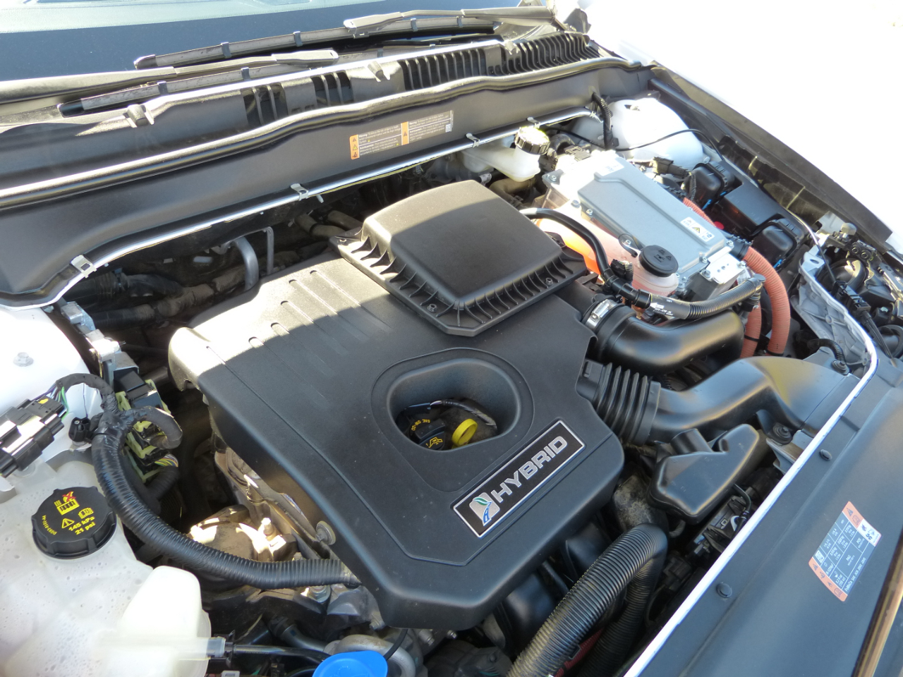 Ford Fusion Hybrid S 2018