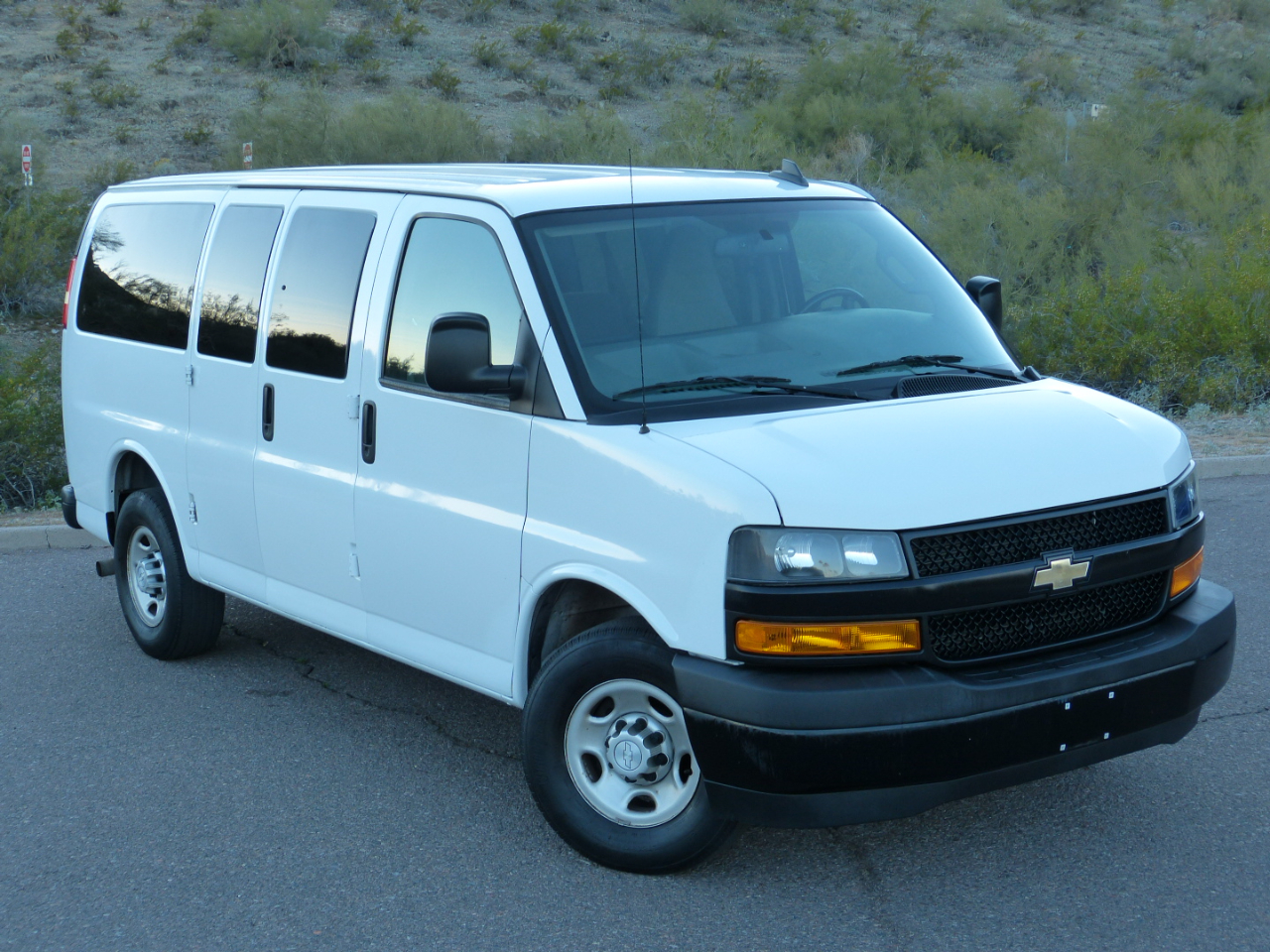 Chevrolet Express LS 2500 2018