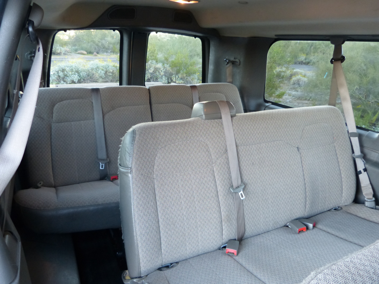 Chevrolet Express LS 2500 2018