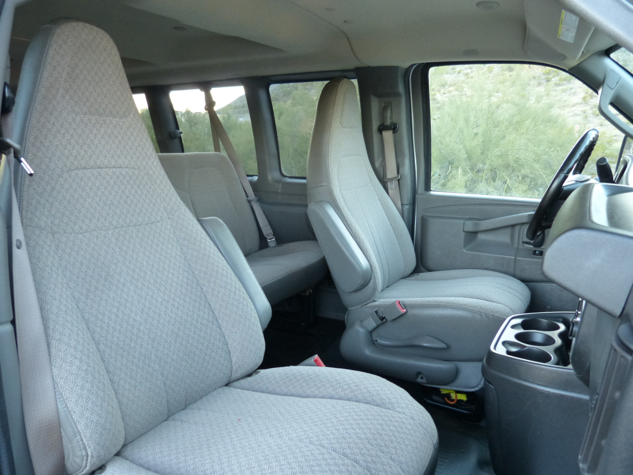 Chevrolet Express LS 2500 2018