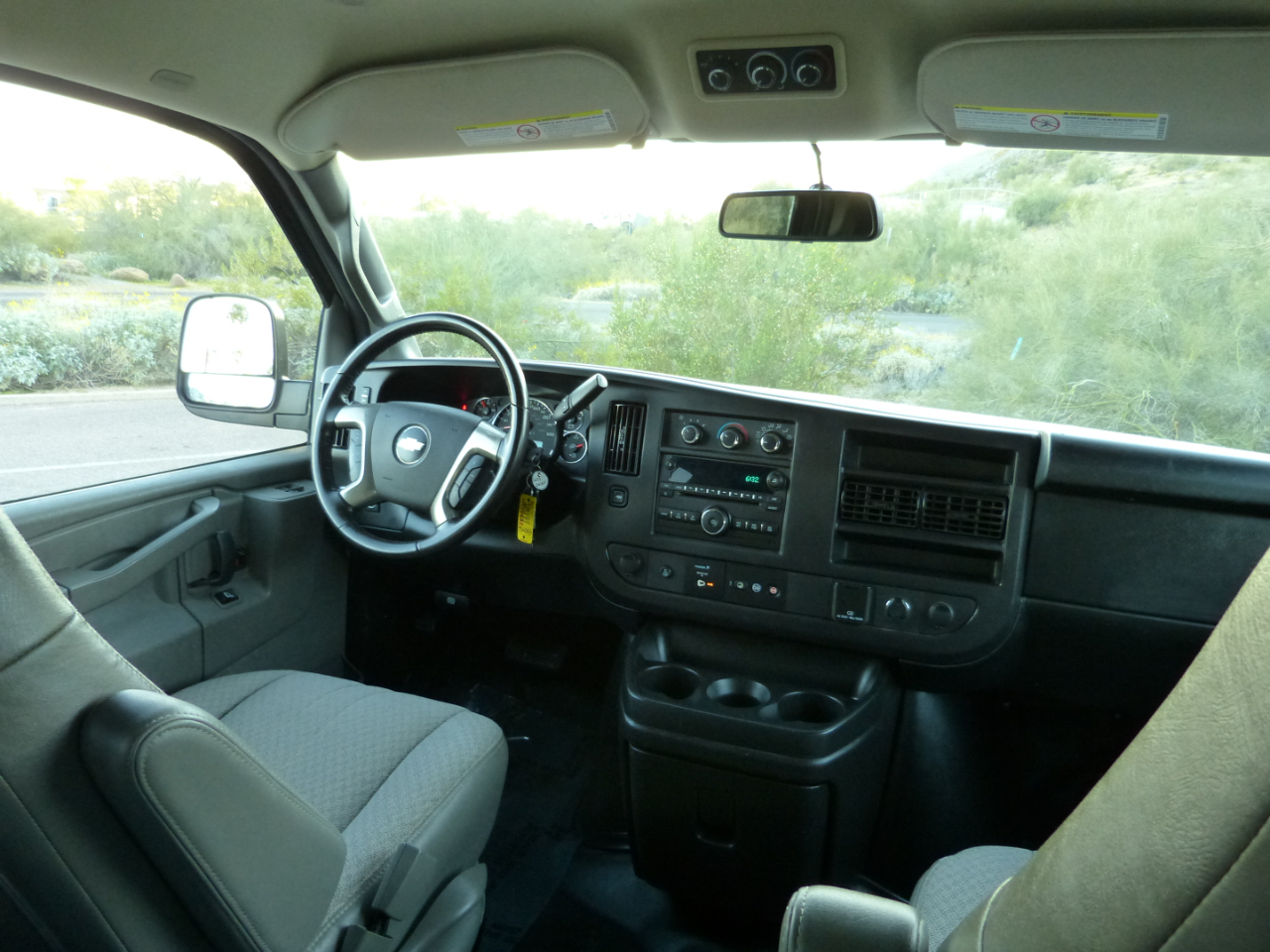 Chevrolet Express LS 2500 2018