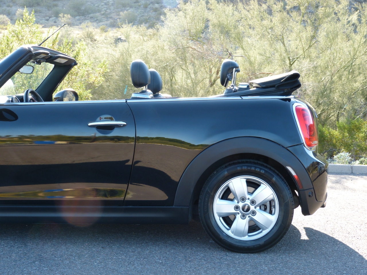 MINI Cooper Convertible 2dr Convertible 2019