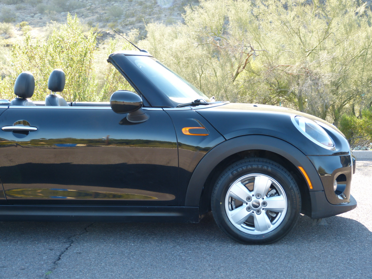 MINI Cooper Convertible 2dr Convertible 2019