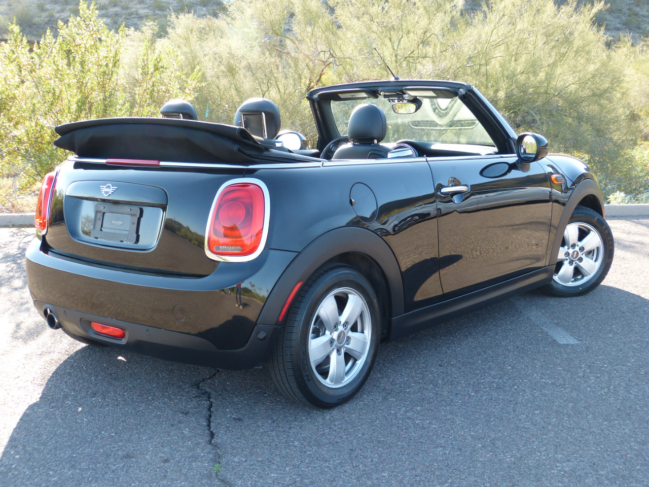 MINI Cooper Convertible 2dr Convertible 2019